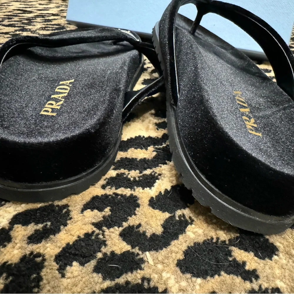 New Prada Black Velvet thong flip-flops Size 40.5 (US 10.5) - Picture 9 of 14